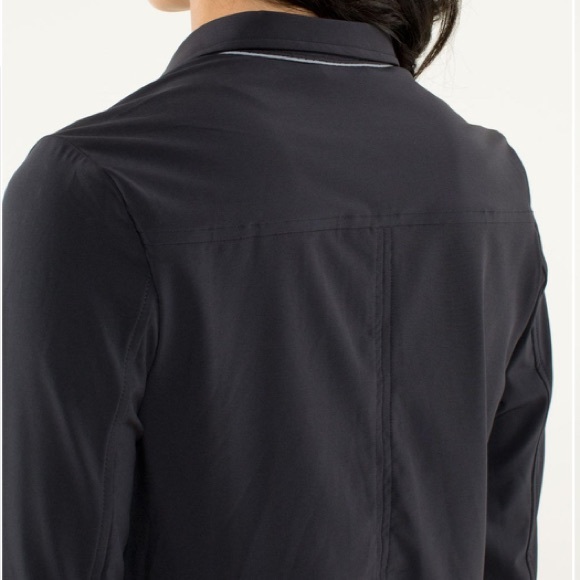 Lululemon Urbanite Button Down Shirt - Picture 6 of 8